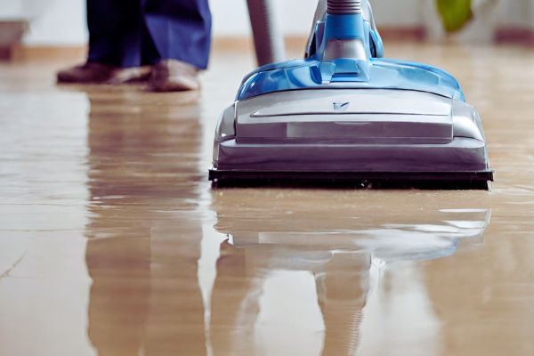 Can You Vacuum Water With A Regular Vacuum Cleaner